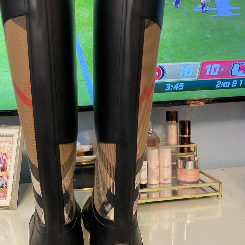Burberry rain boots